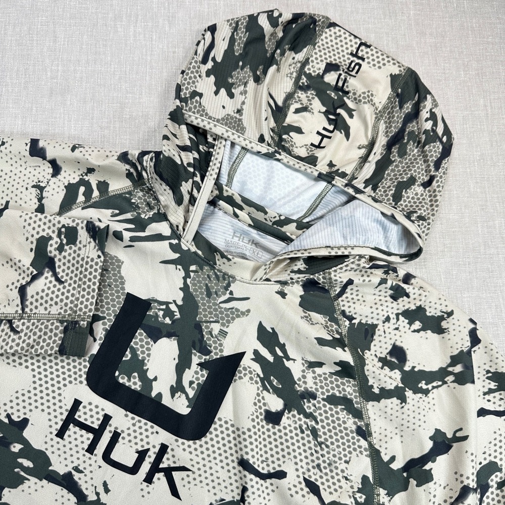 Huk KC Icon Performance Hoodie Mens XL Tan Green Camo Fishing UPF 50 Cooling